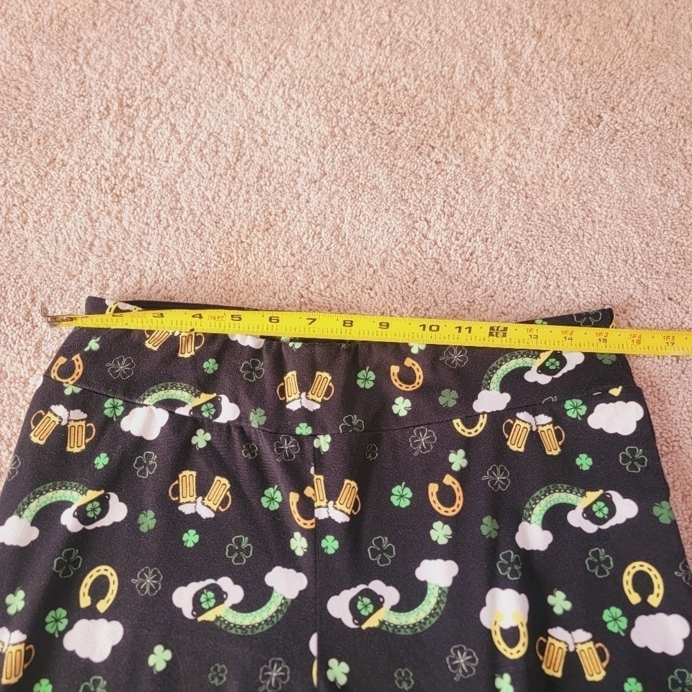 2/$20 Feeling Festive St. Paddy's Day Leggings L - Picture 6 of 10
